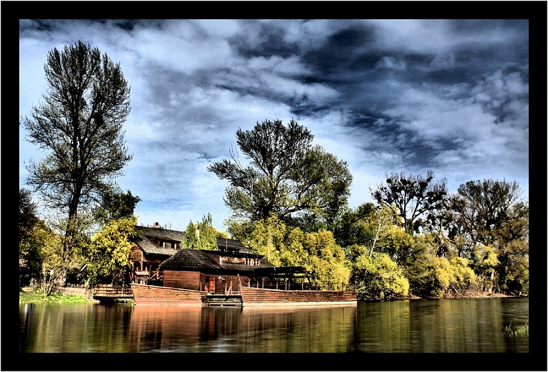 Kolárovo - mlyn HDR